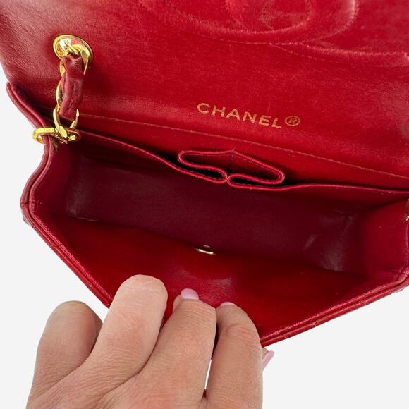 Vintage Red Chanel Lambskin Leather Small Single Flap with 24k gold-plated HW - Picture 6 of 15
